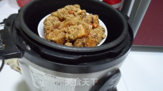 粉蒸排骨的做法步骤：7