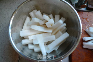 不会失败的酱萝卜的做法步骤：1