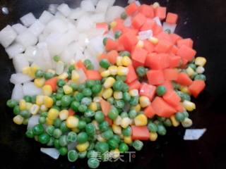 清炒五彩山药丁的做法步骤：7