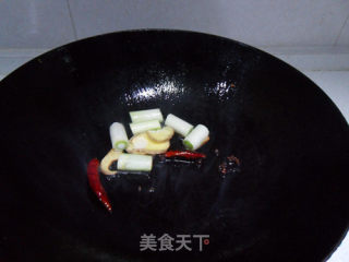 香菇炖鸡的做法步骤：4