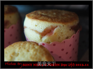 新鲜水果做主角---自制芒果、草莓酱夹心小蛋糕的做法步骤：30