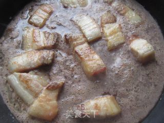 红烧肉的做法步骤：7