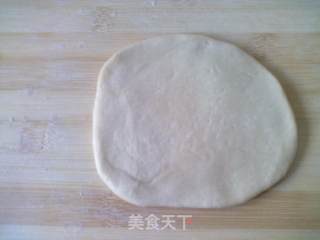 小毛毛虫面包的做法步骤：2