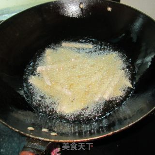 麻辣芋头条的做法步骤：4