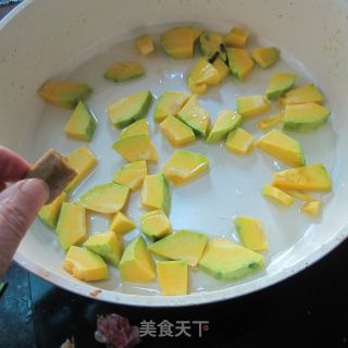 咖喱南瓜丁的做法步骤：4
