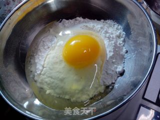 饼干热狗的做法步骤：1