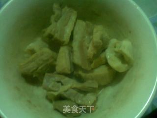 碗蒸手撕肉的做法步骤：1