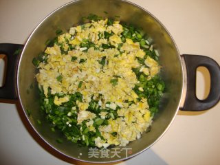 香煎韭菜盒子的做法步骤：2