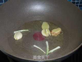 汪刺鱼豆腐汤的做法步骤：3