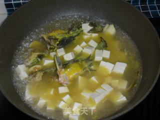 汪刺鱼豆腐汤的做法步骤：7