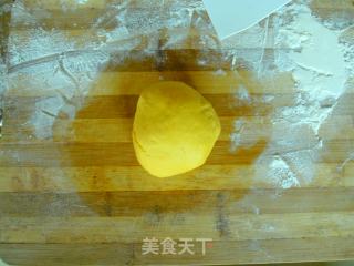 南瓜豆渣玫瑰包的做法步骤：17
