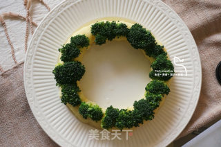 圣诞花环色拉的做法步骤：6