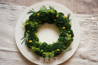 圣诞花环色拉的做法步骤：8
