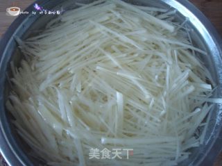 尖椒土豆丝的做法步骤：3