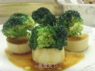 绿树银花（火锅豆腐拌西兰花）的做法步骤：8