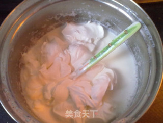 DIY慕斯蛋糕的做法步骤：2