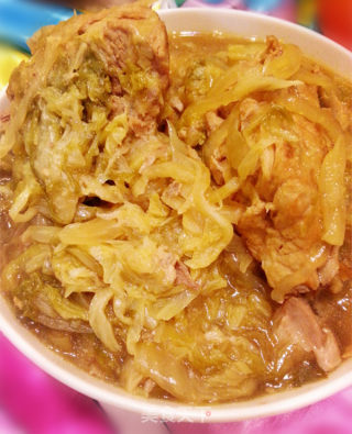 大骨头炖酸菜的做法步骤：12