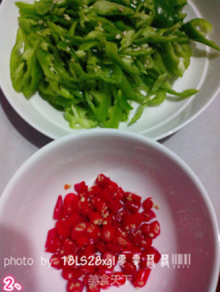 蒜香青椒茄子的做法步骤：2
