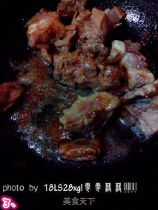 香菇排骨焖饭的做法步骤：3
