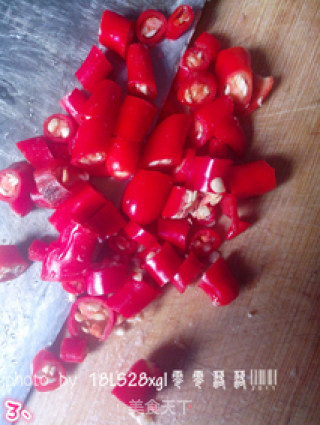 蒜薹炒肉片——美味家常菜的做法步骤：3