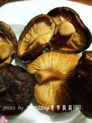 青笋卷三丝——营养更美味的做法步骤：1