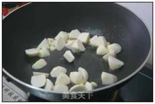 芋头烧排骨的做法步骤：8