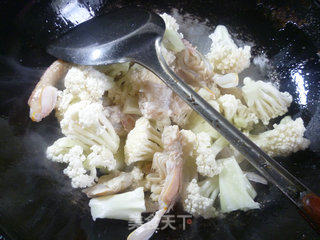 咖喱虾蛄花菜的做法步骤：5