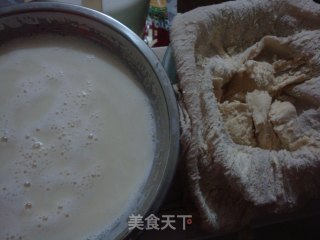 炖蛋般的美味豆浆--轻松自制的做法步骤：8