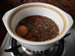鸡骨草红枣鸡蛋汤的做法步骤：3