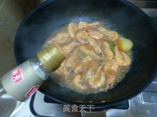糖醋虾的做法步骤：7