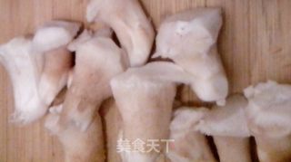 咖喱烧板栗鸡的做法步骤：2