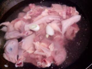 咖喱烧板栗鸡的做法步骤：5