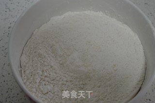 酸汤牛肉水饺的做法步骤：2