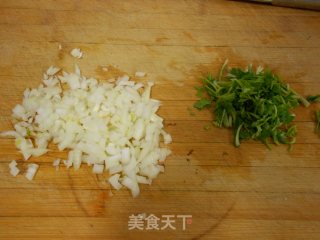 自己在家轻松做烤冷面的做法步骤：1