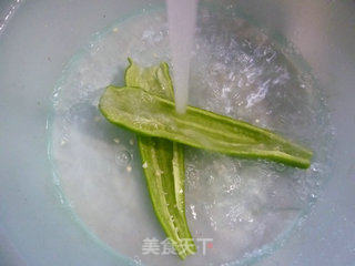 猪肚炒荸荠的做法步骤：2