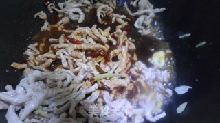鱼香肉丝的做法步骤：4