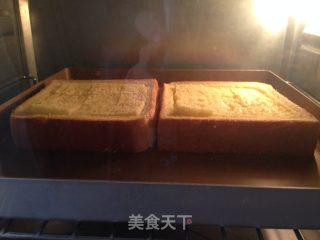 焦糖土司的做法步骤：4
