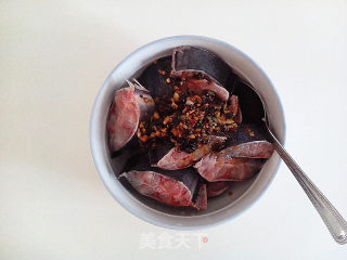 豉汁蒸鲶鱼的做法步骤：8