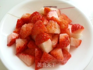 草莓西米露的做法步骤：3