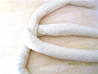 大号辫子面包的做法步骤：10