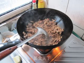 爆炒香香牛肉柳的做法步骤：4