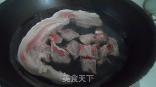 梅干菜扣肉的做法步骤：1