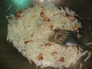 【腊肉萝卜糕】-----送给家人的冬至食物的做法步骤：1