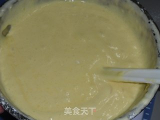 草莓奶油小纸杯的做法步骤：4