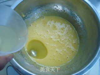 8寸戚风的做法步骤：5