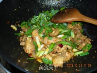 回锅肉的做法步骤：5