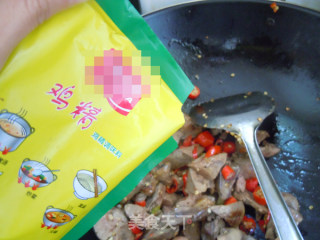 【香辣鸭肝】---补血明目的最佳菜肴的做法步骤：10
