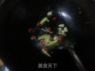 酸菜肥肠的做法步骤：3