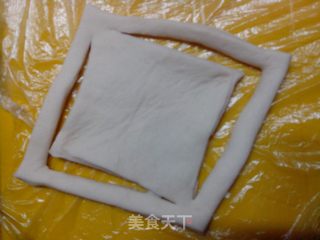 蔬菜沙拉花色面包的做法步骤：9