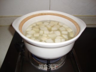 白萝卜牛肉汤的做法步骤：3